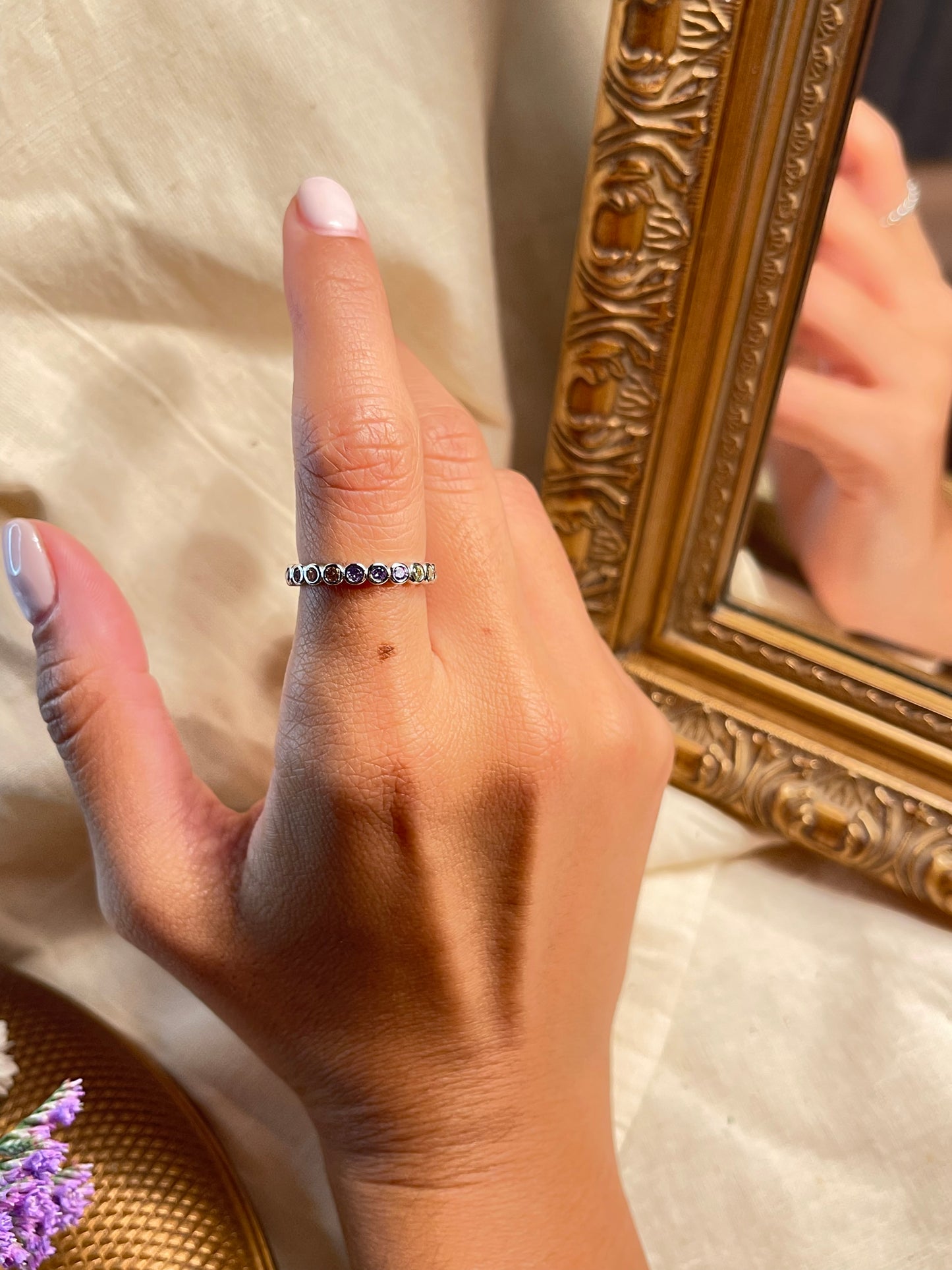 Anillo Zircones Colores Bisel