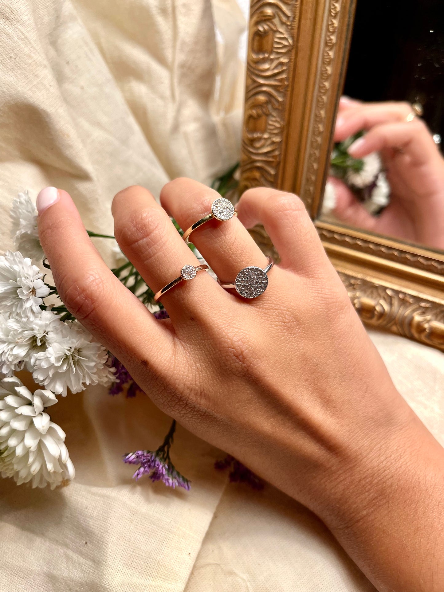 Anillo Zircones Circulo