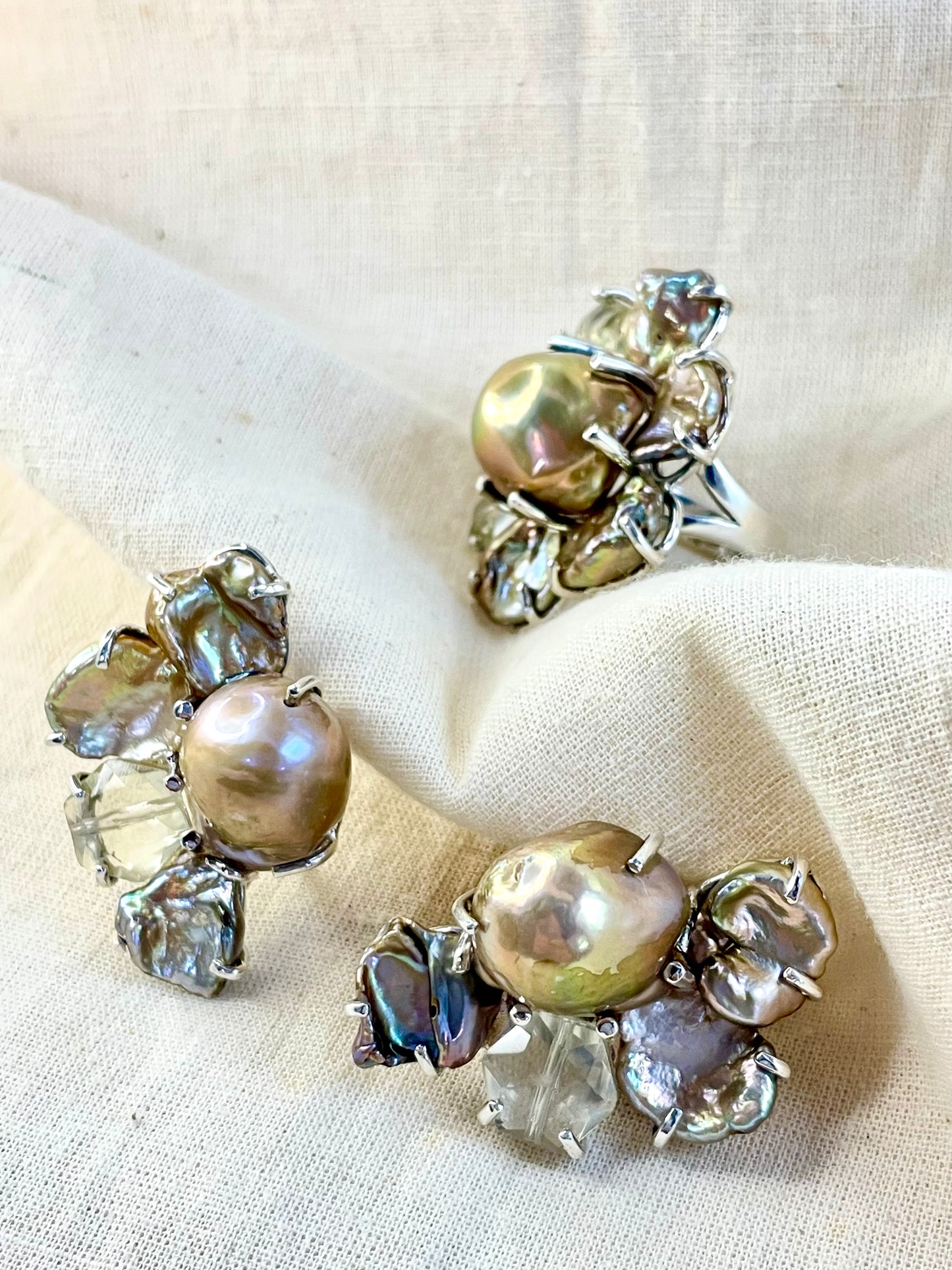 Arete Perla Dorada