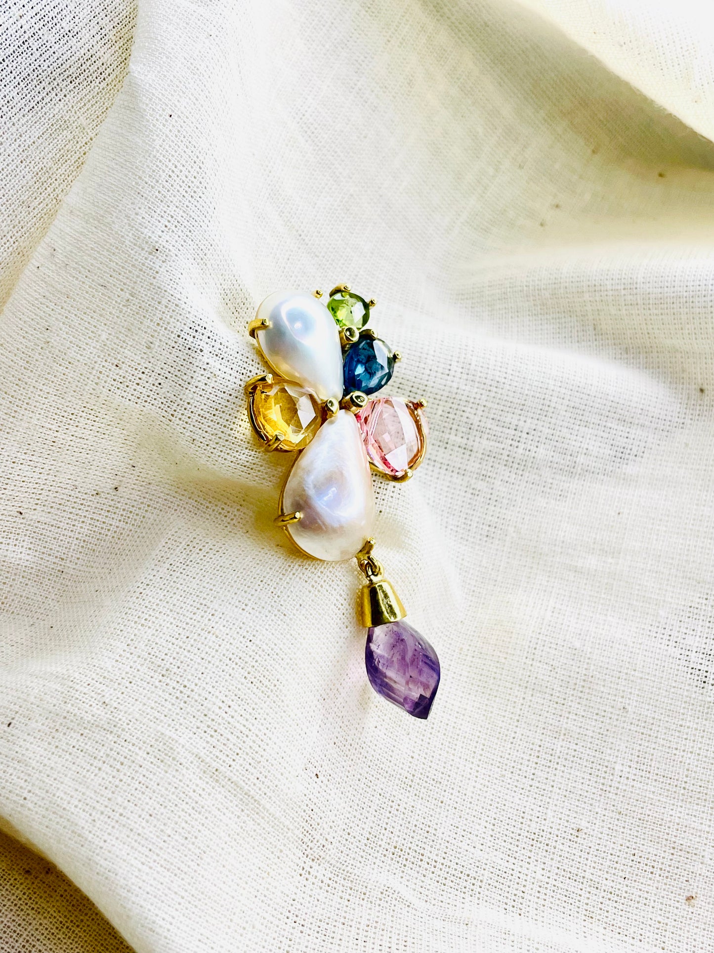Broche Piedras