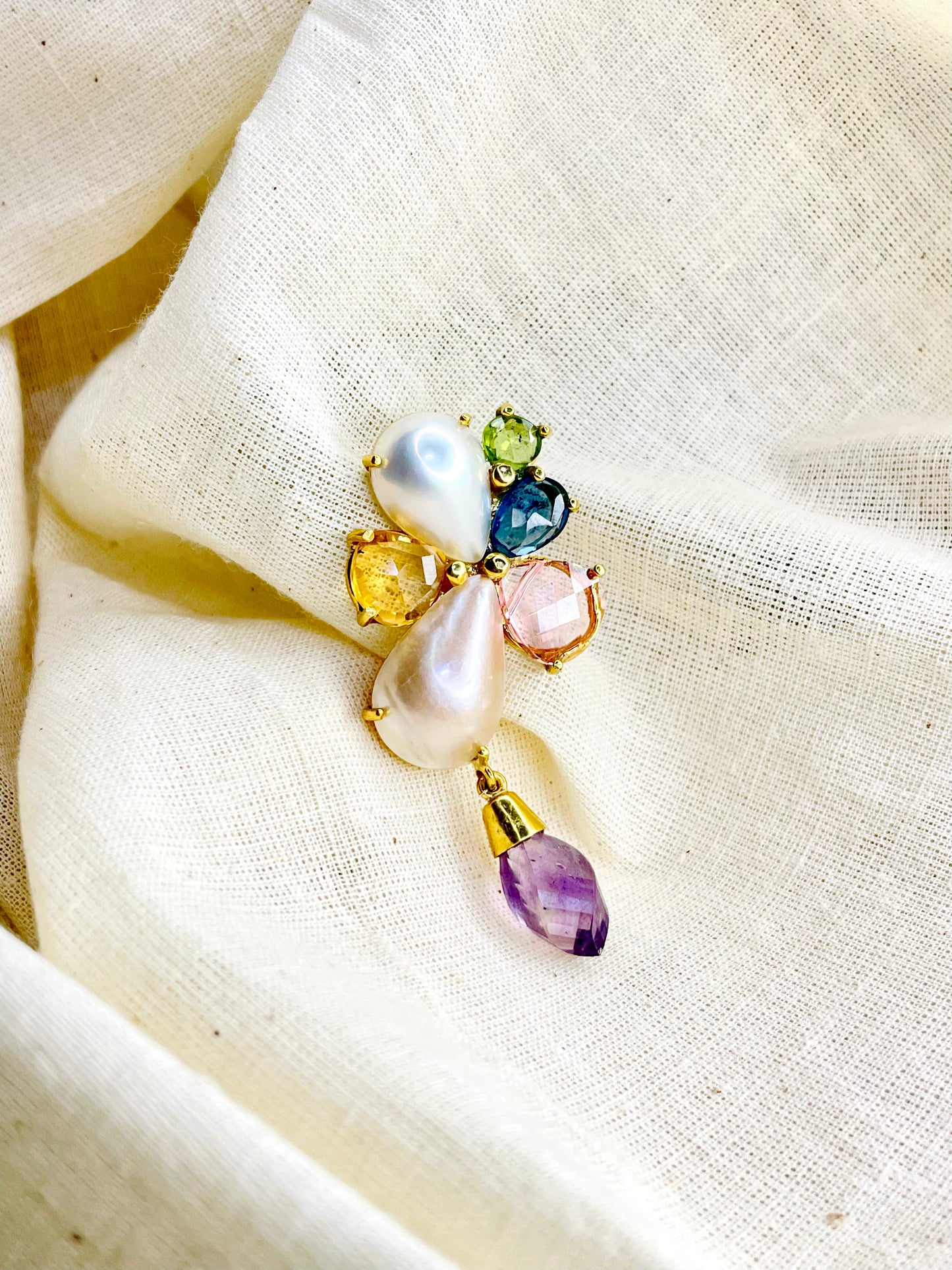 Broche Piedras