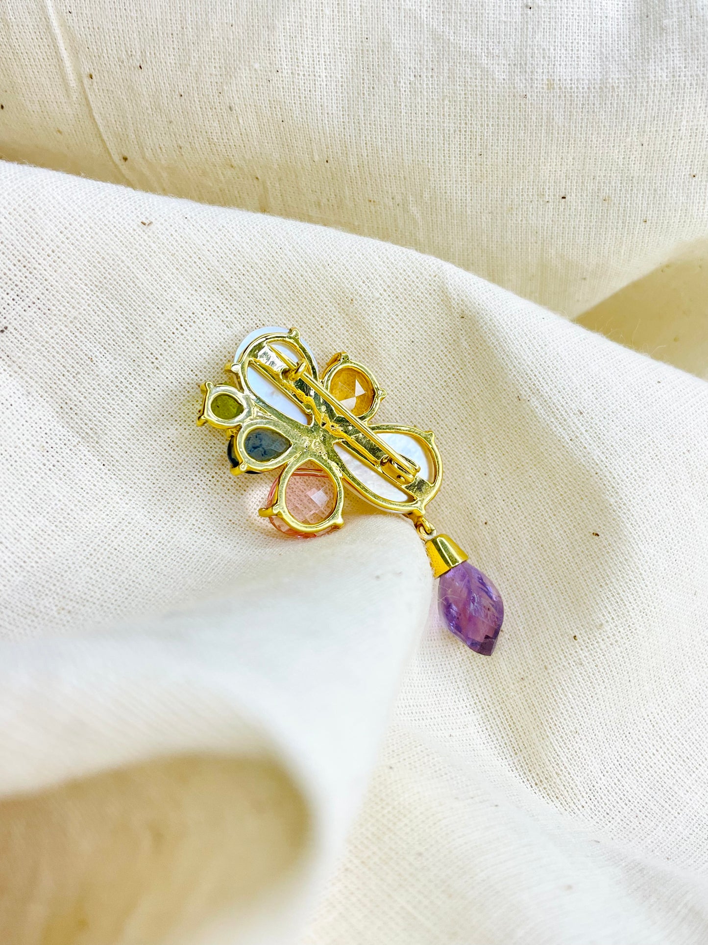 Broche Piedras