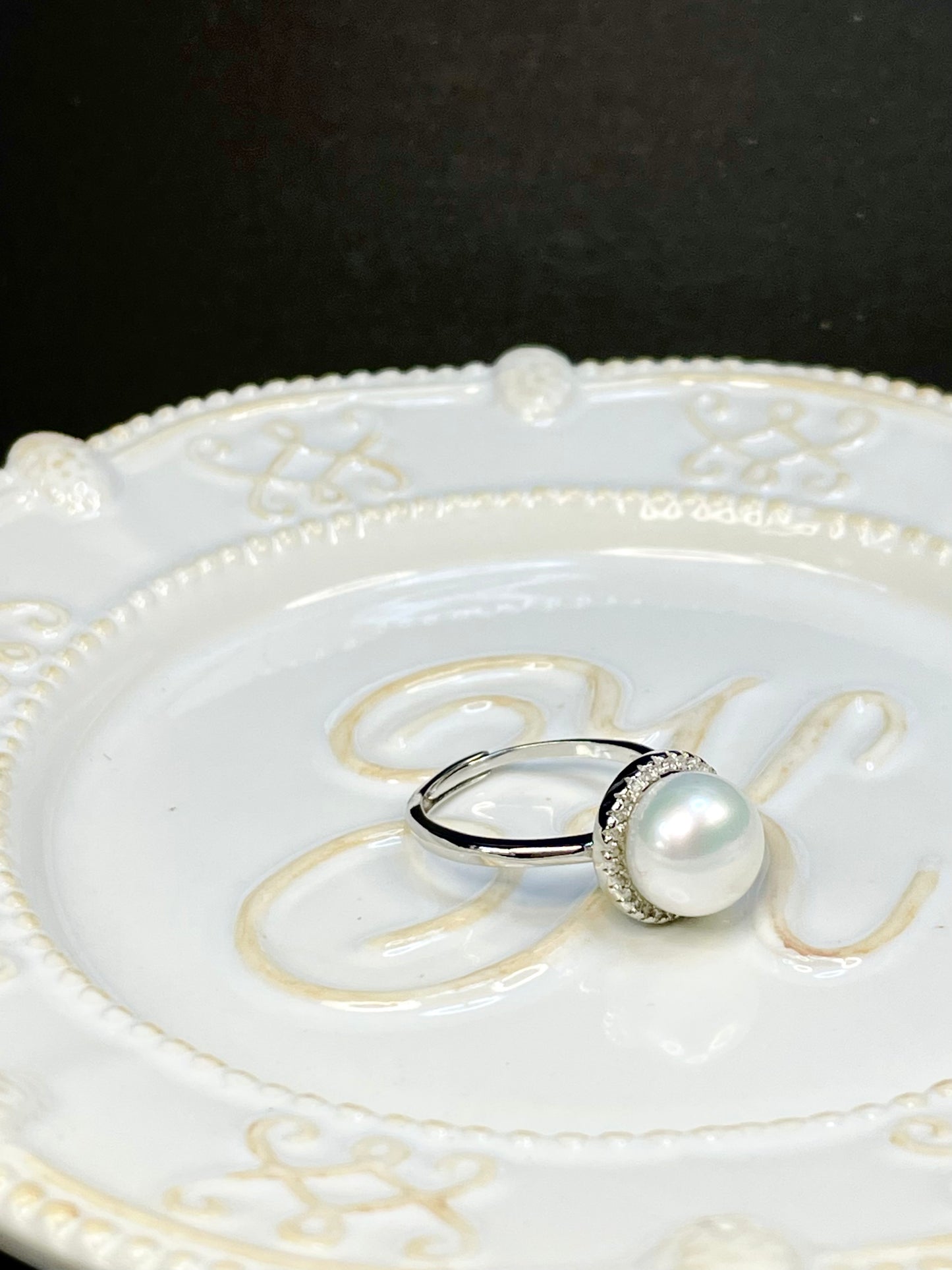 Anillo Perla Zircones