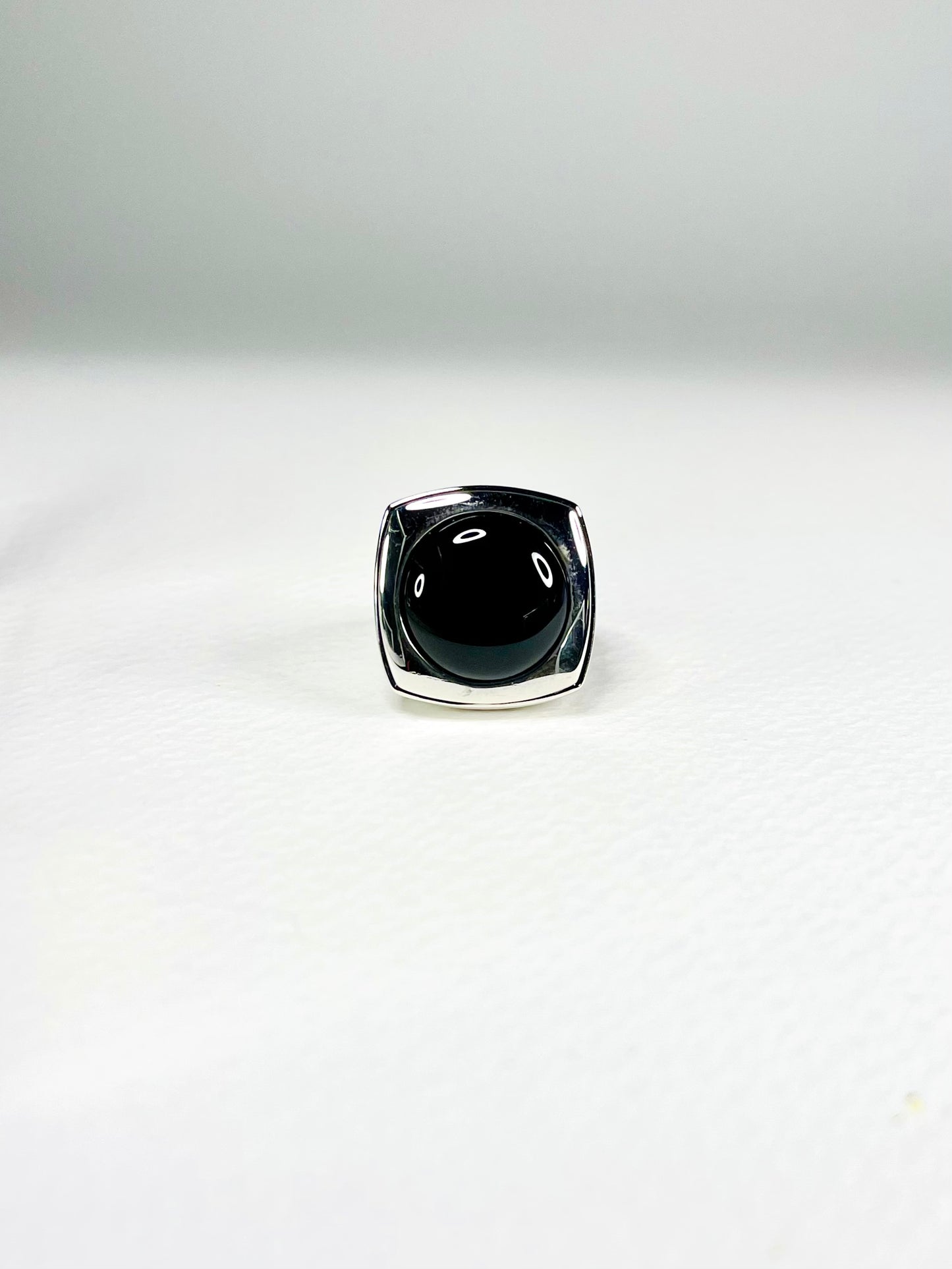 Anillo Onix Redondo