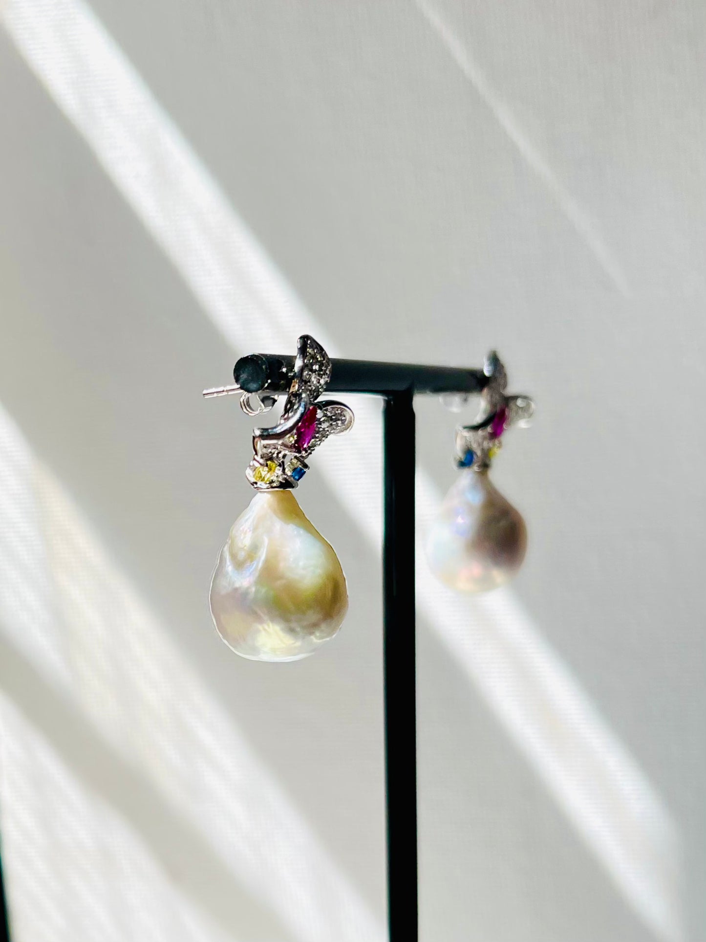 Arete Zirconias Perla Barroca