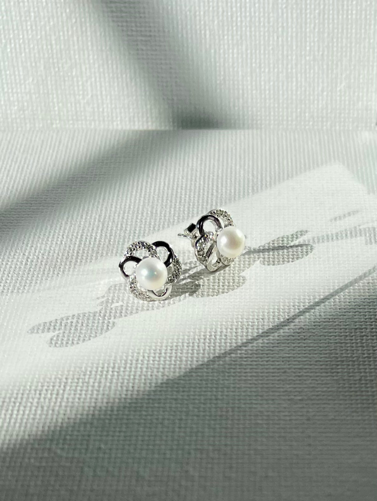 Arete Perla Zirconias Flor
