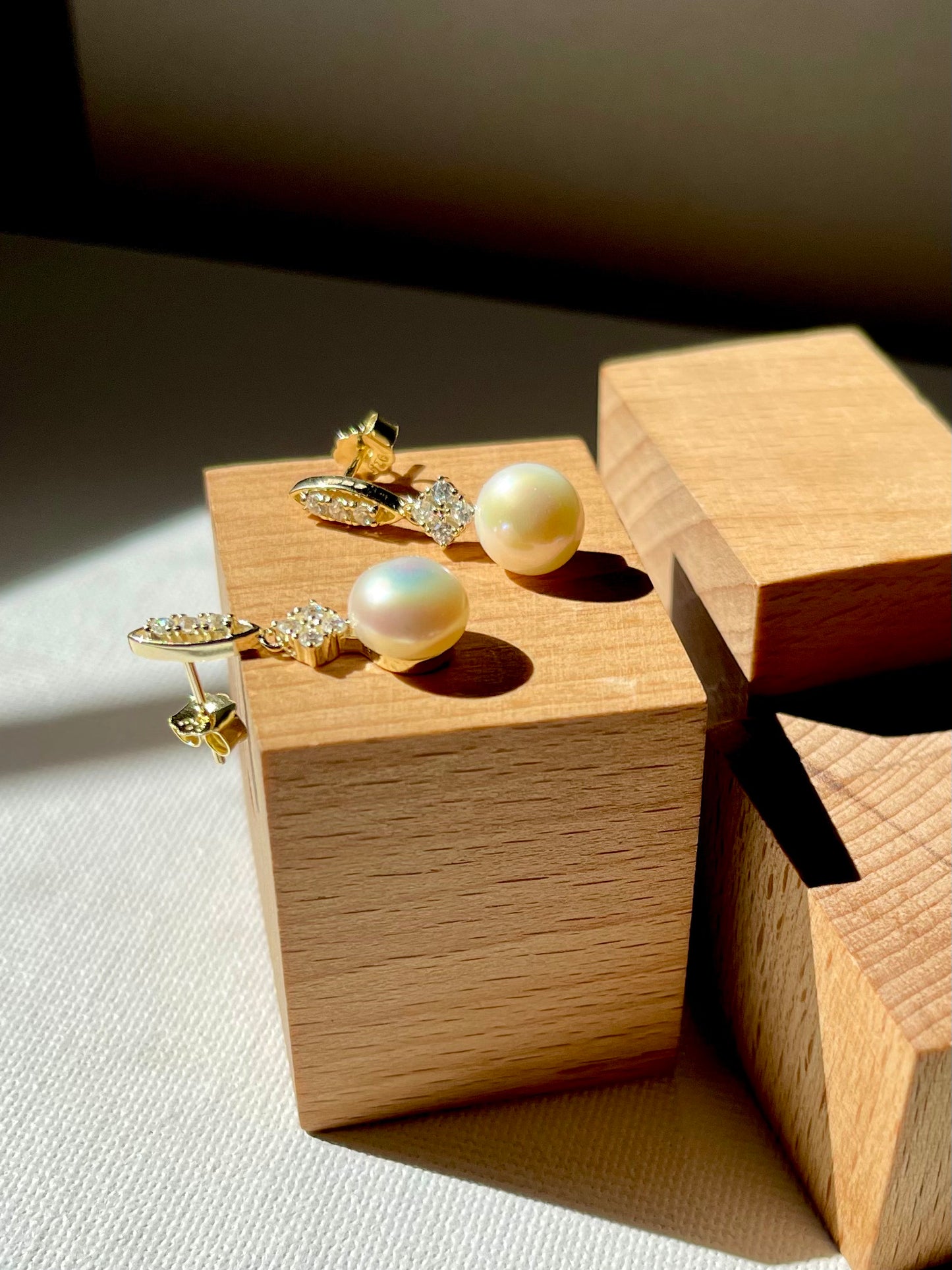 Arete Perla Zircones