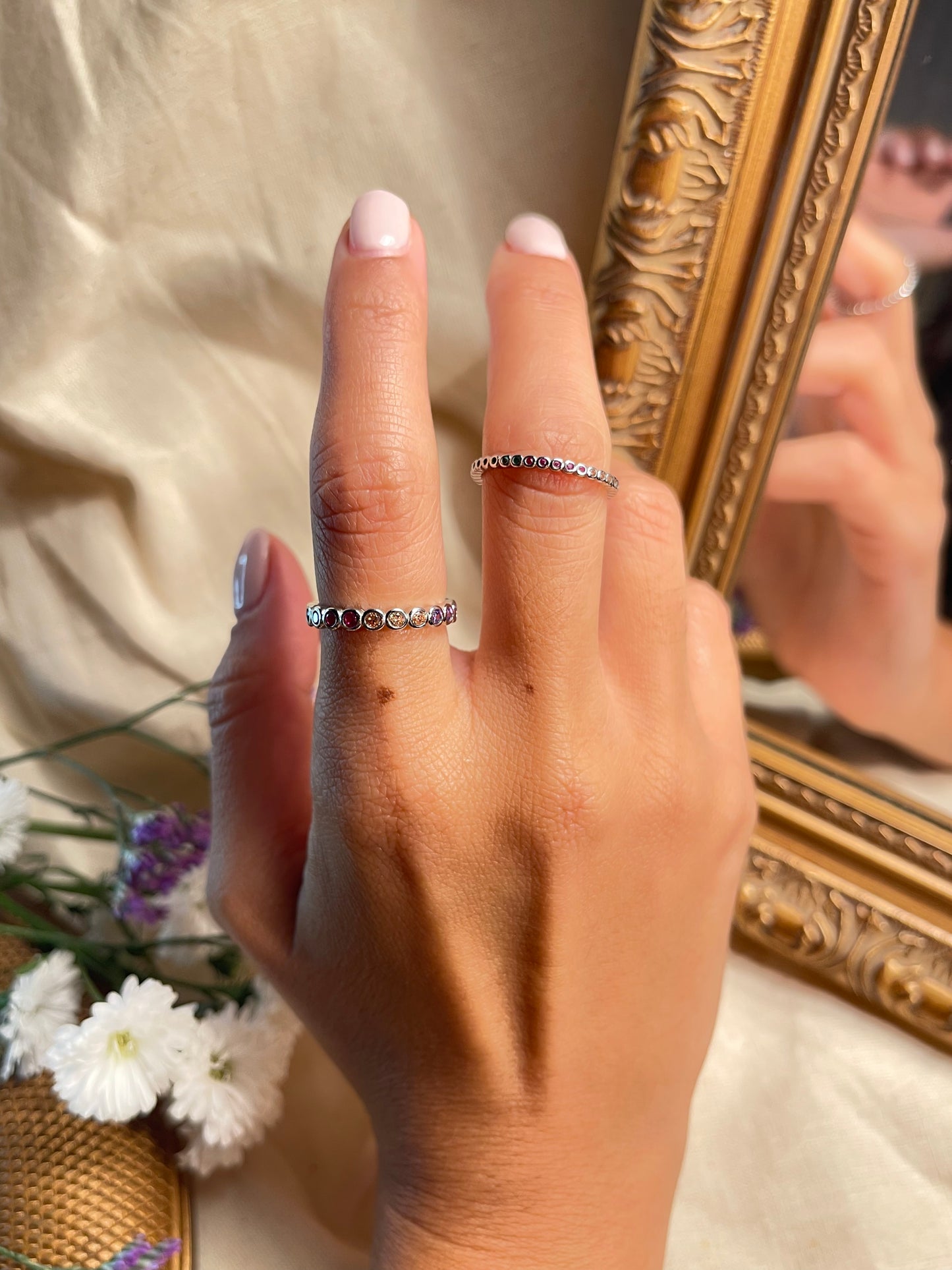 Anillo Zircones Colores Bisel