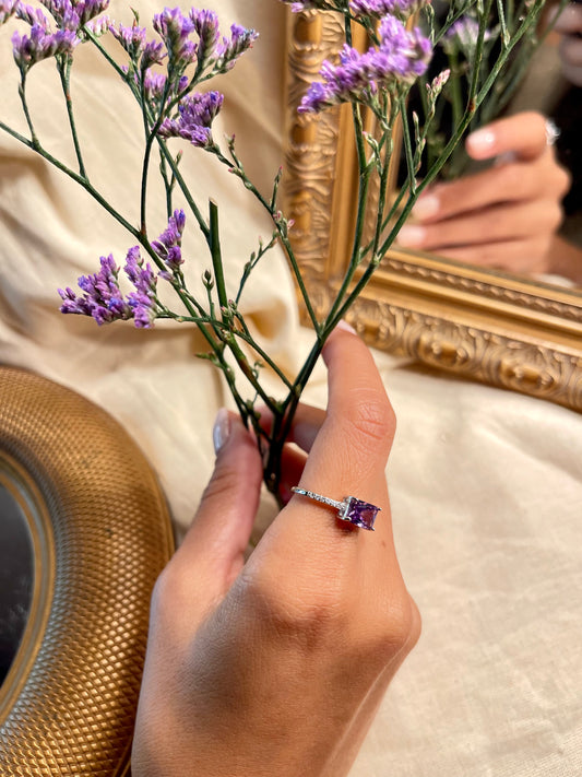 Anillo Zircones Lila Rectangular