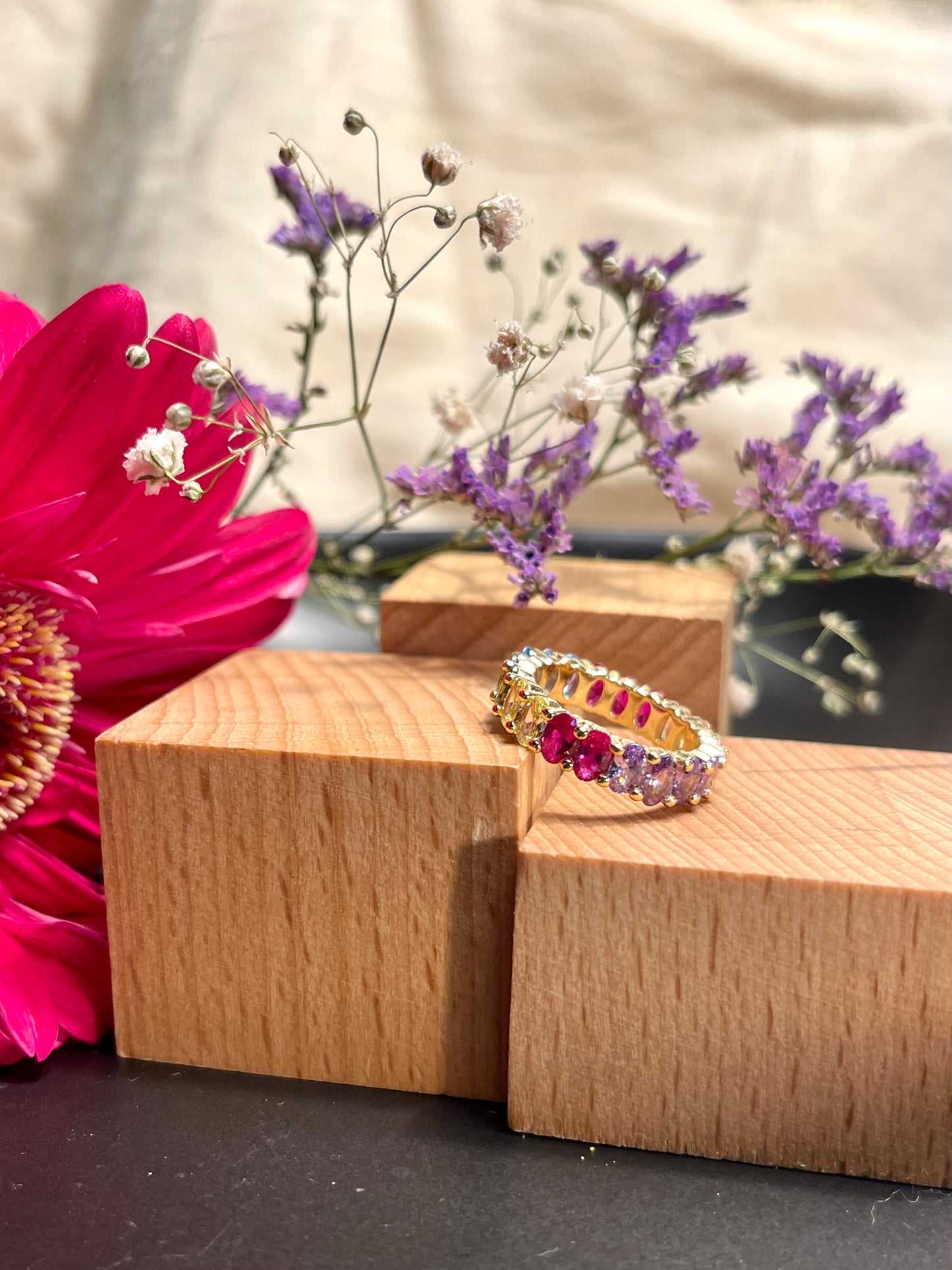 Anillo Zircones Colores Ovalados