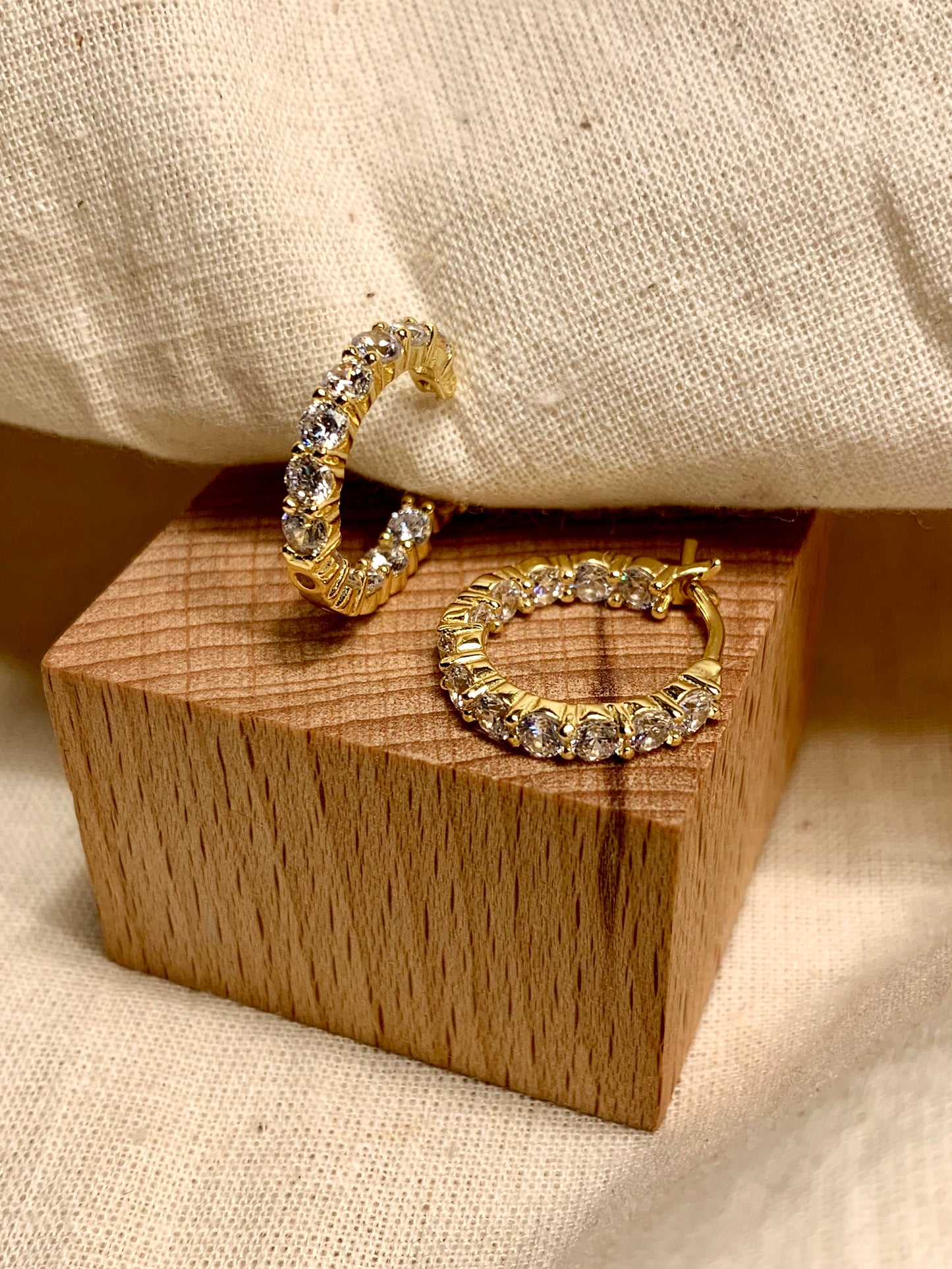 Arete Argolla Zircones