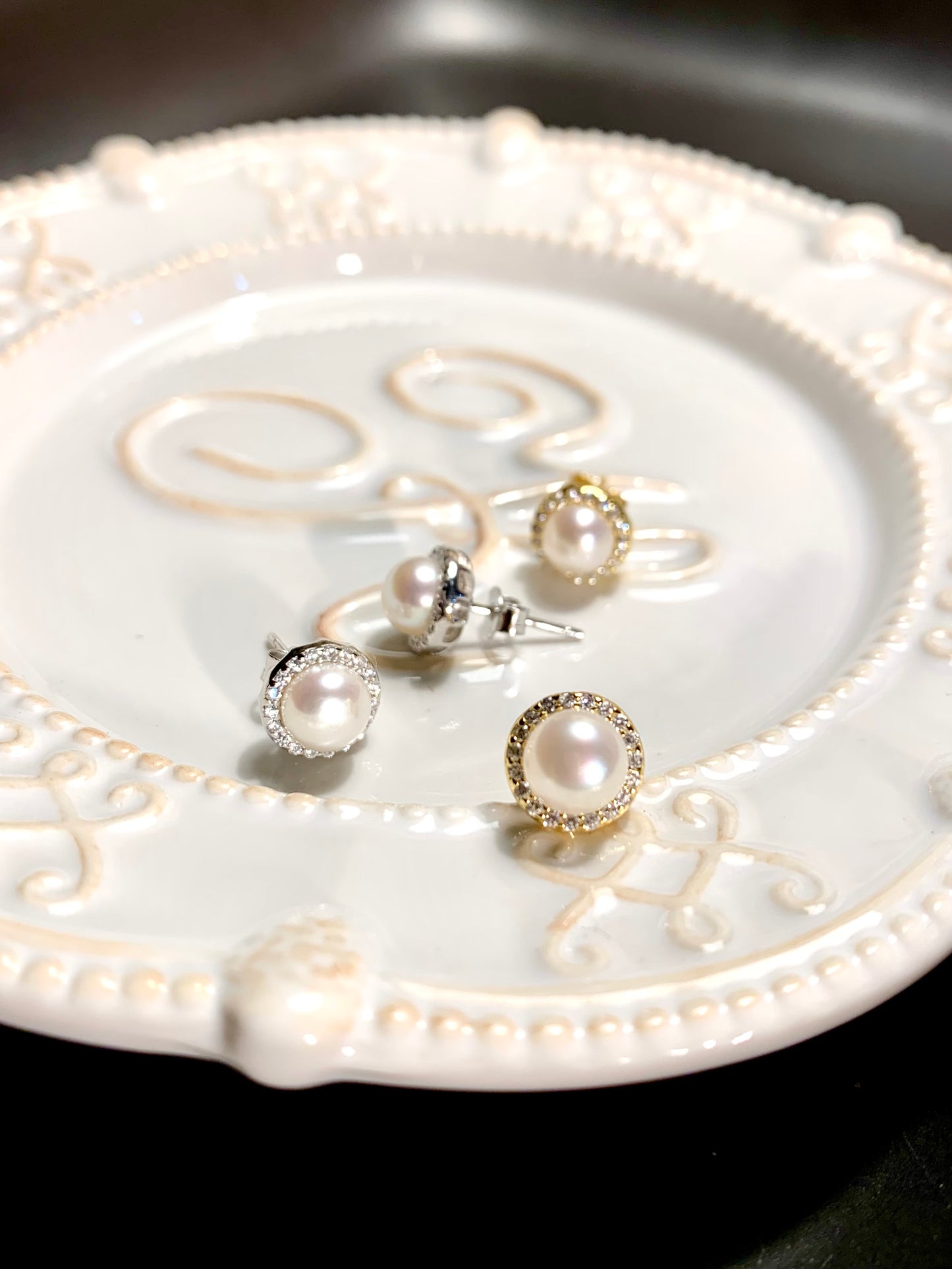 Arete Stud Perla Zircones