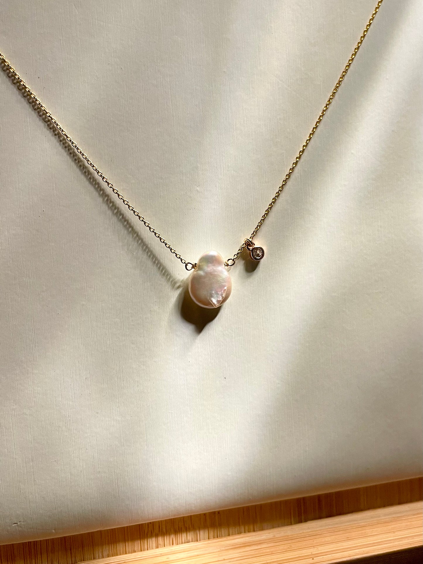 Cadena Perla Moneda Zircon