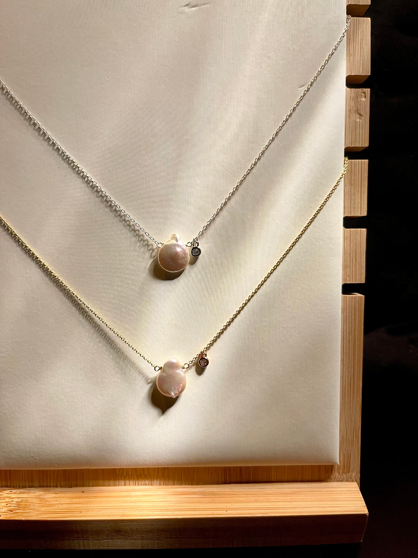 Cadena Perla Moneda Zircon