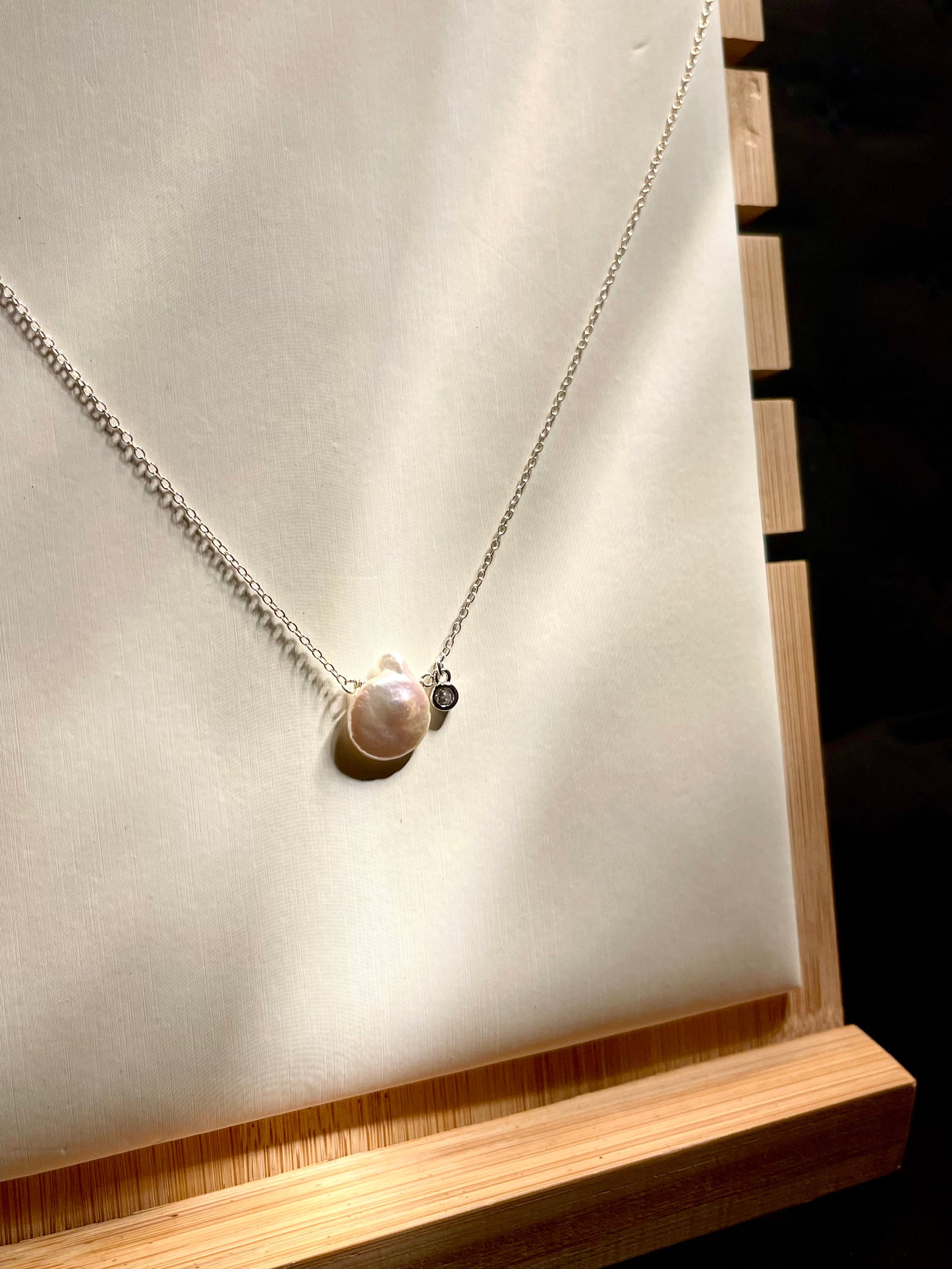 Cadena Perla Moneda Zircon