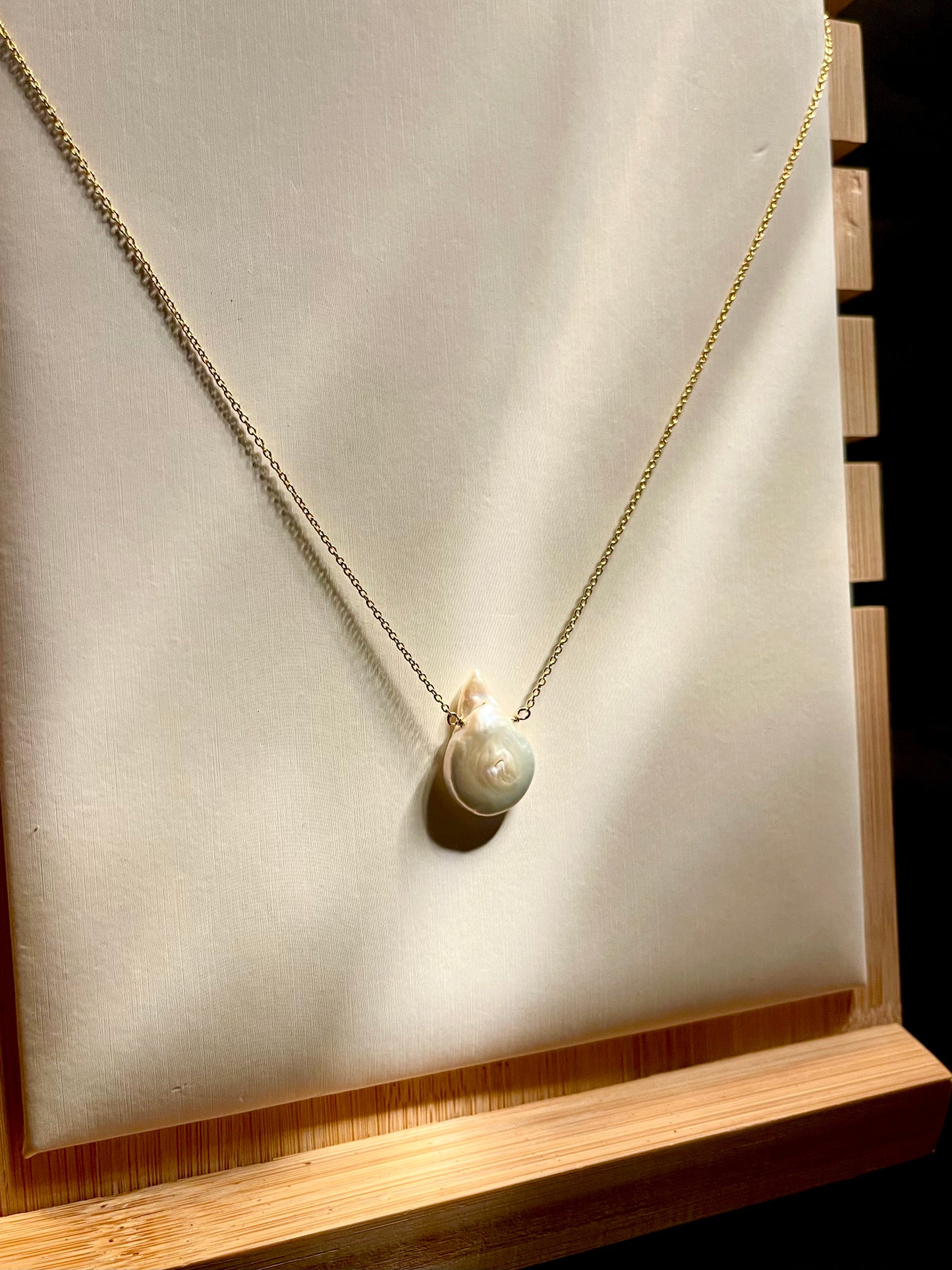 Cadena Perla Moneda Gota