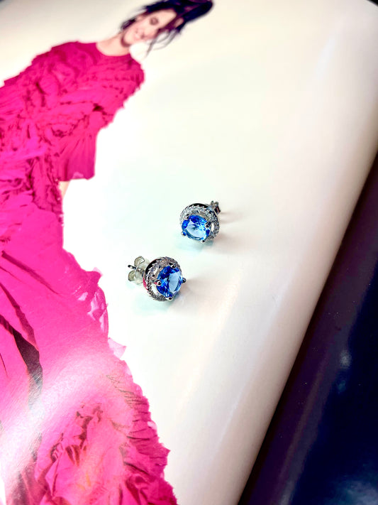 Arete Stud Redondo