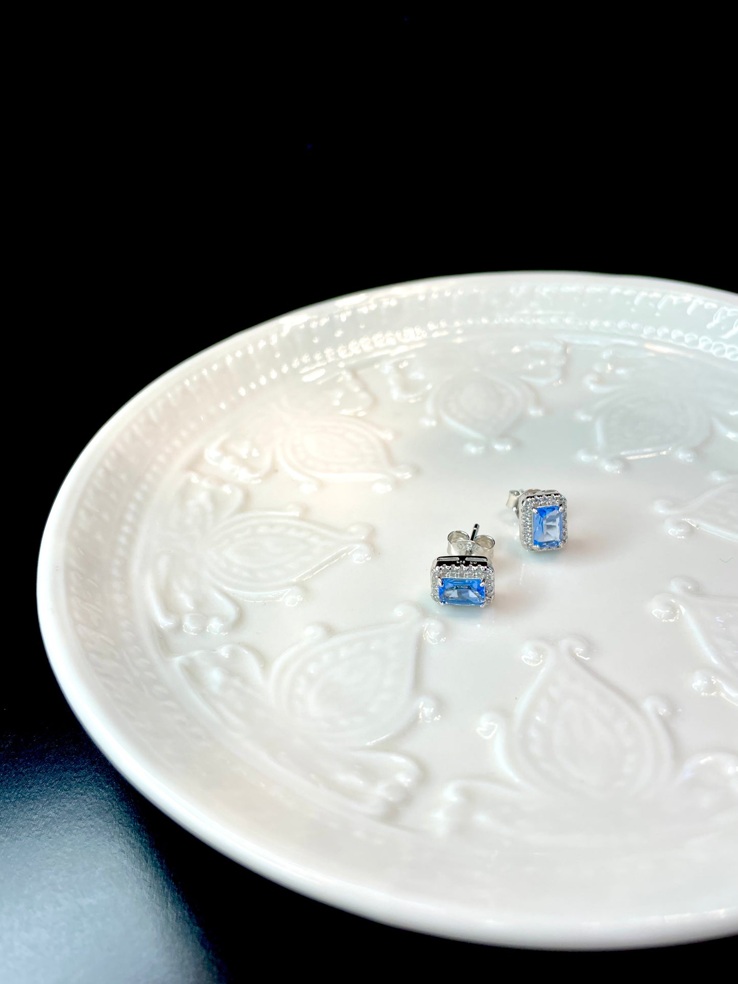 Arete Stud Rectangulo