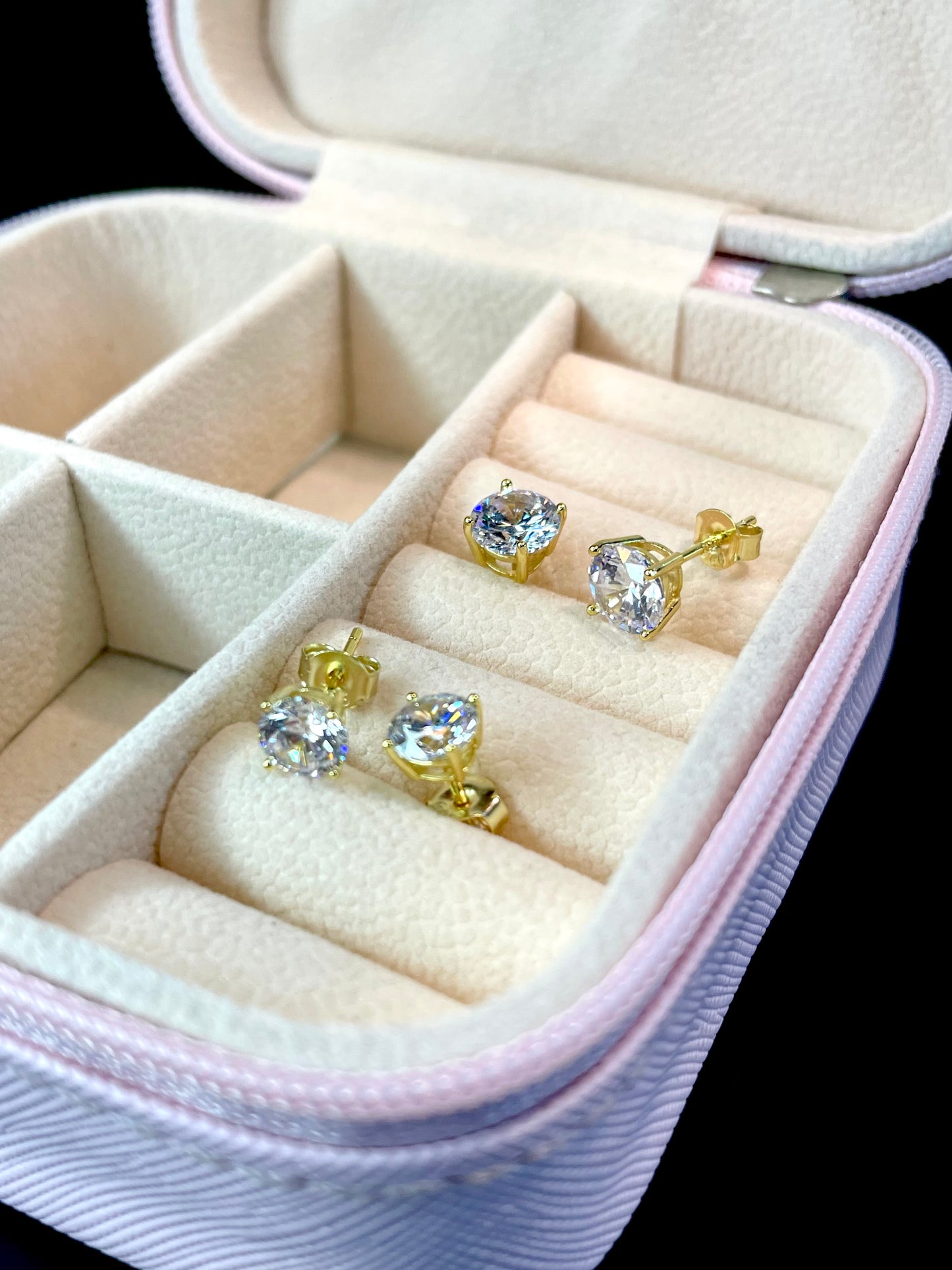 Arete Stud Redondo Mediano