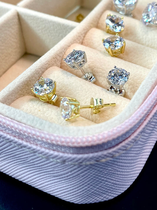 Arete Stud Redondo Pequeño