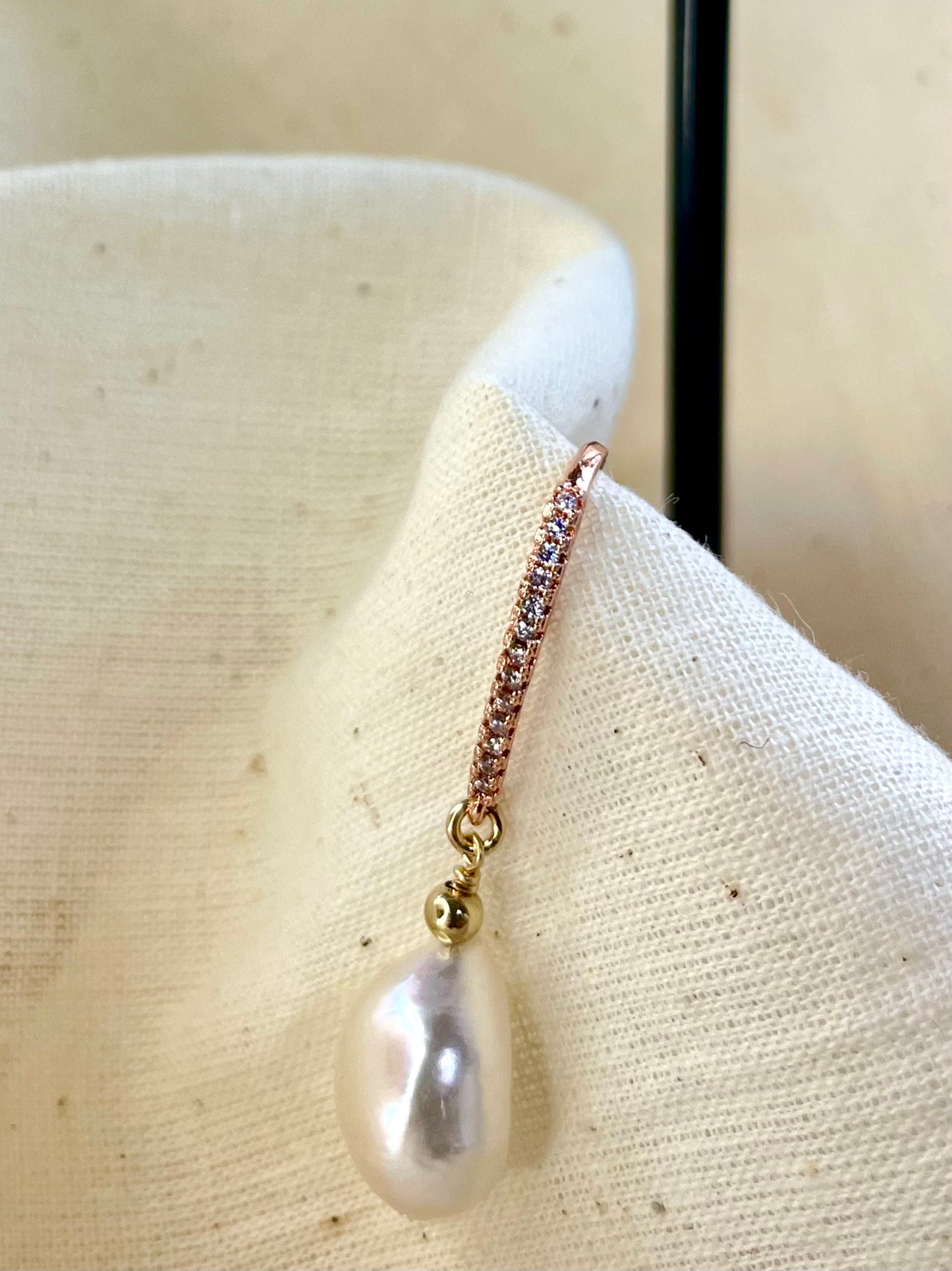 Arete Patente Perla