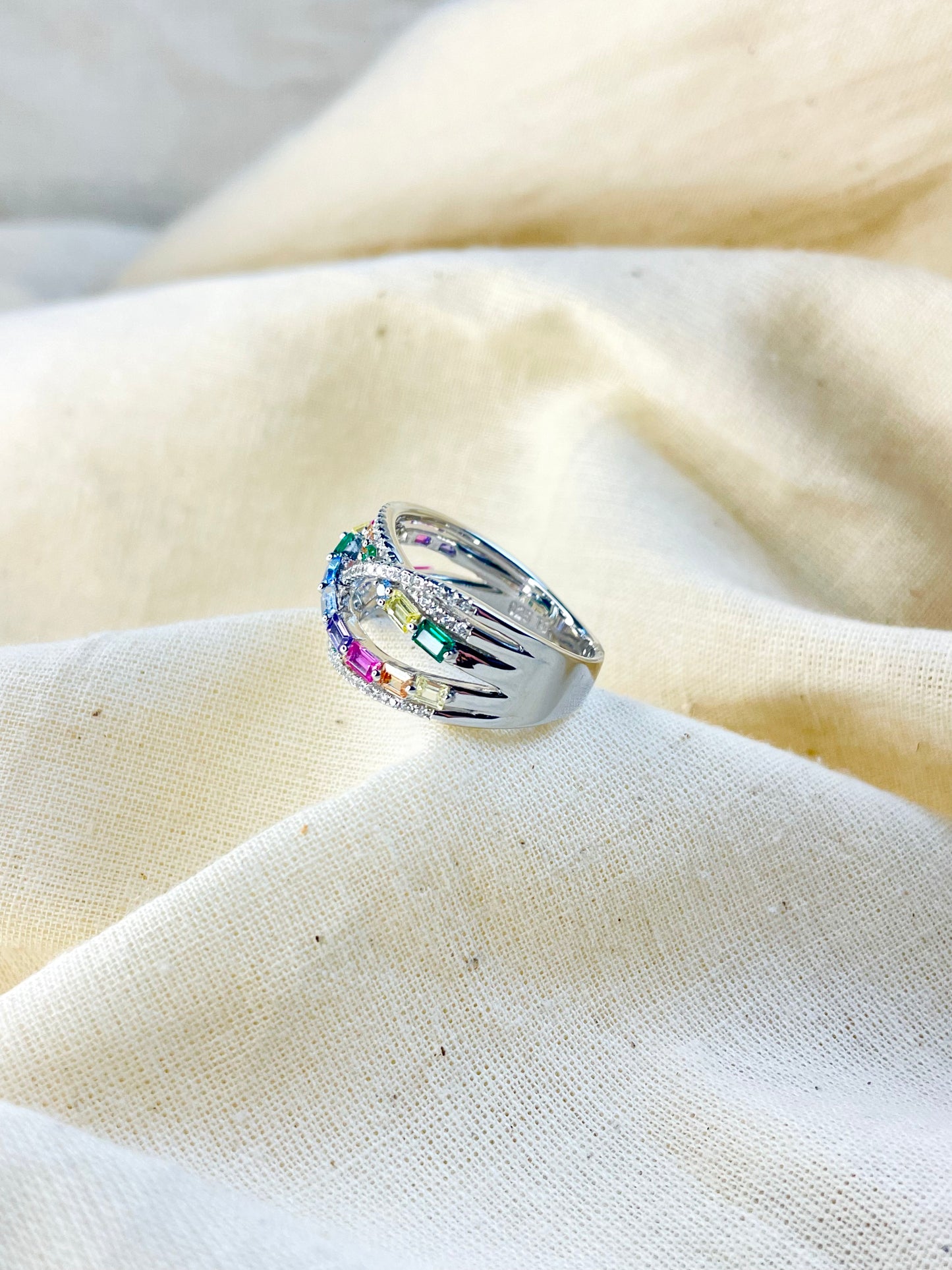 Anillo Zircones Colores