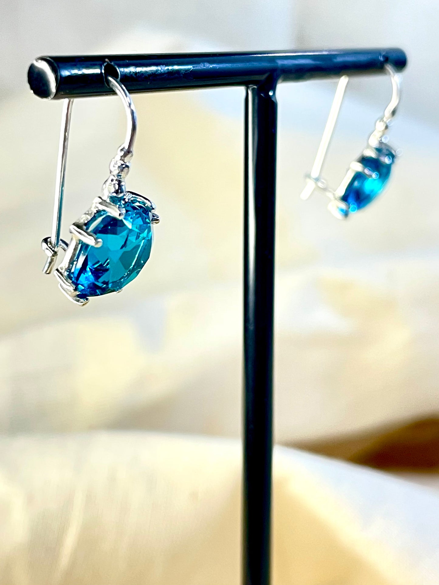 Arete Cierre Seguro Cristal Turquesa