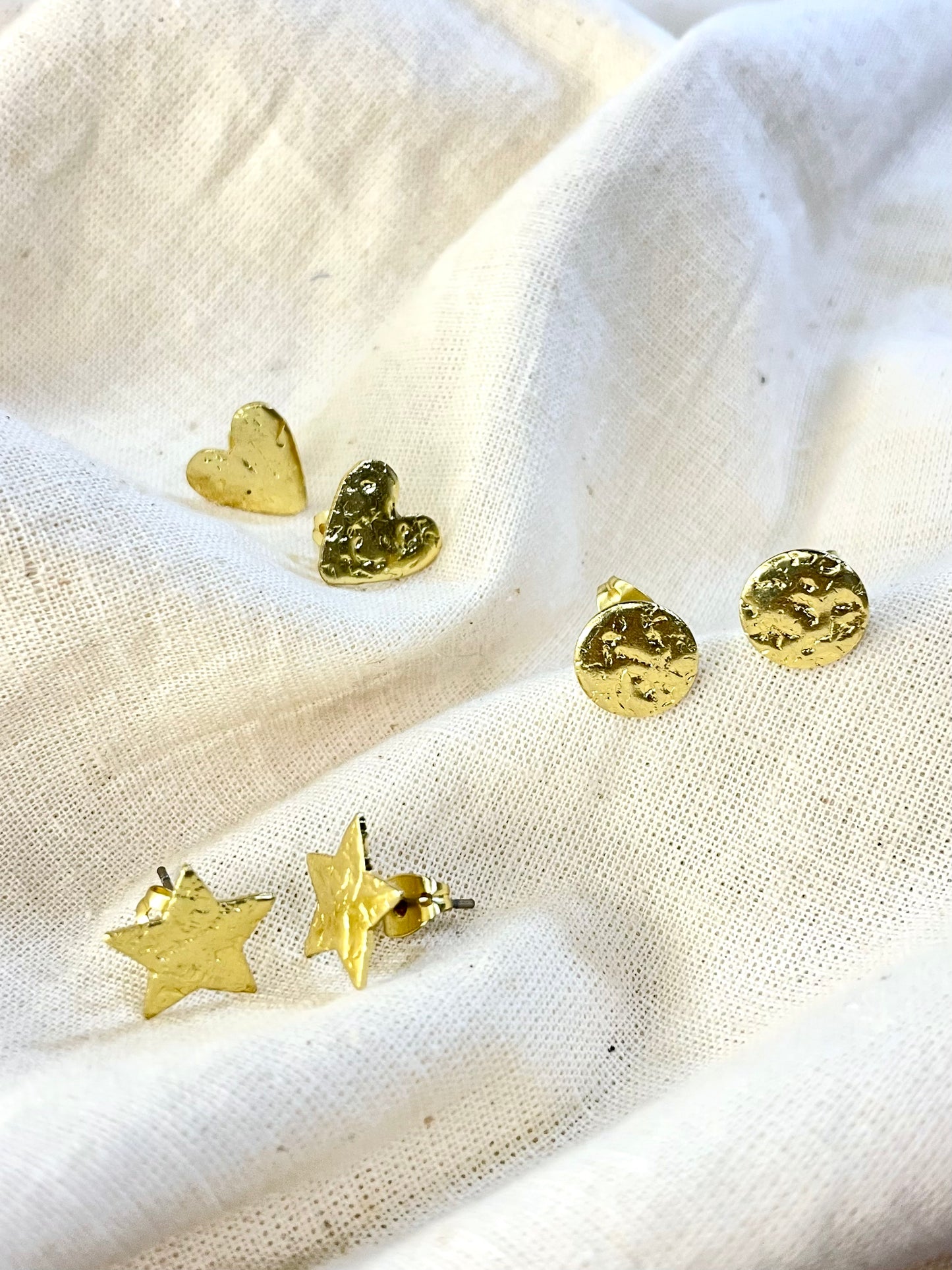 Arete Stud Circulo