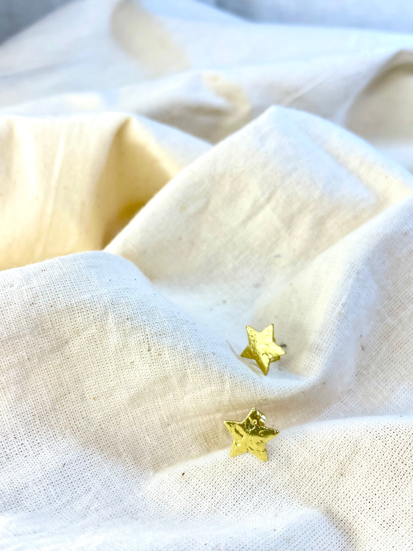 Arete Stud Estrella