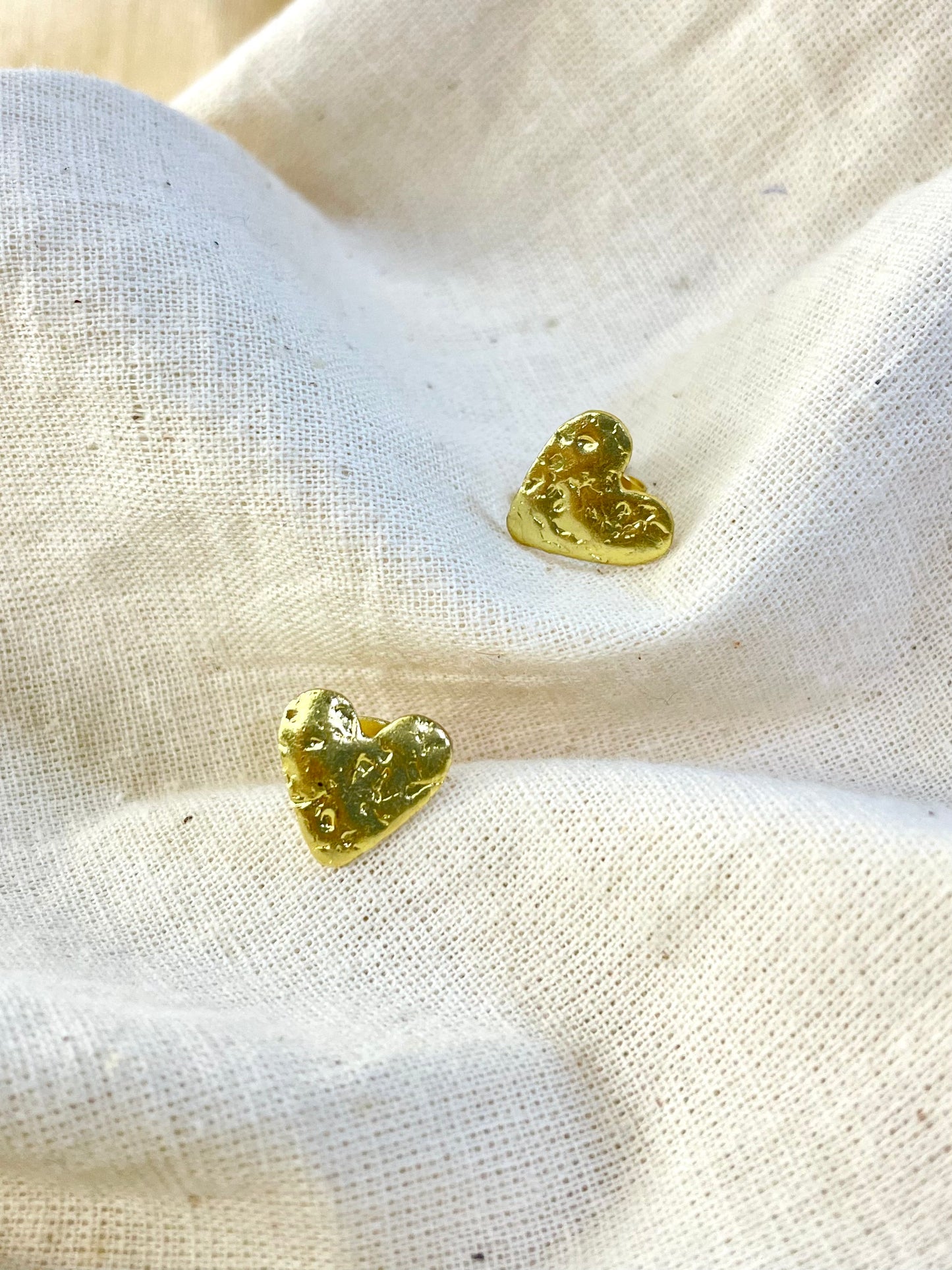 Arete Stud Corazon