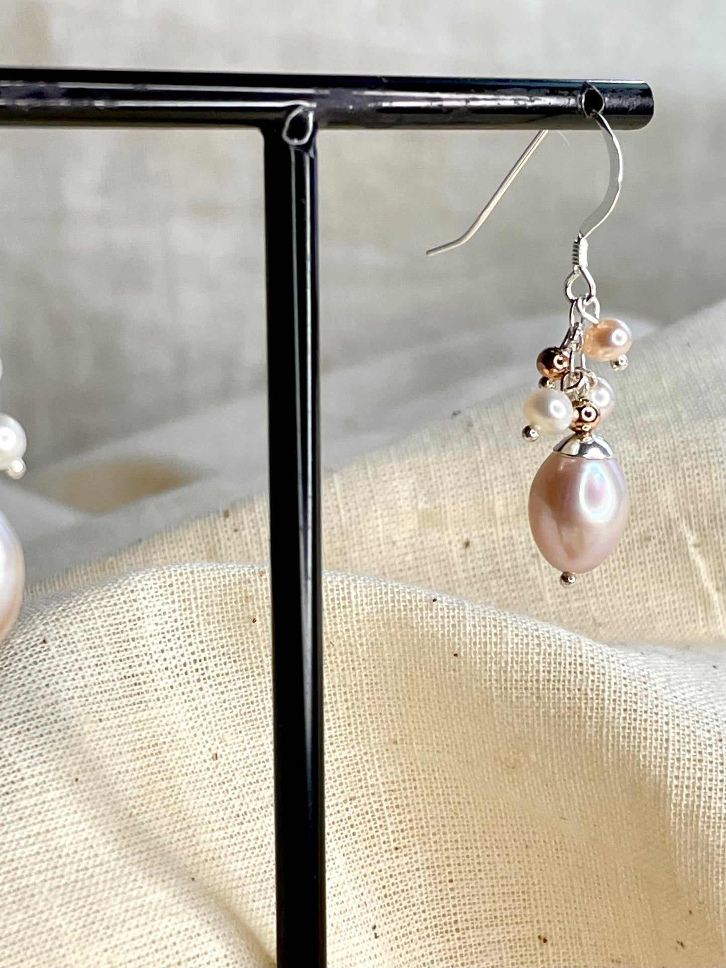 Arete Patente Perlas Peach
