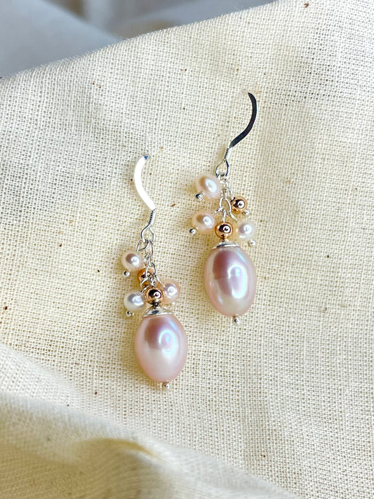 Arete Patente Perlas Peach