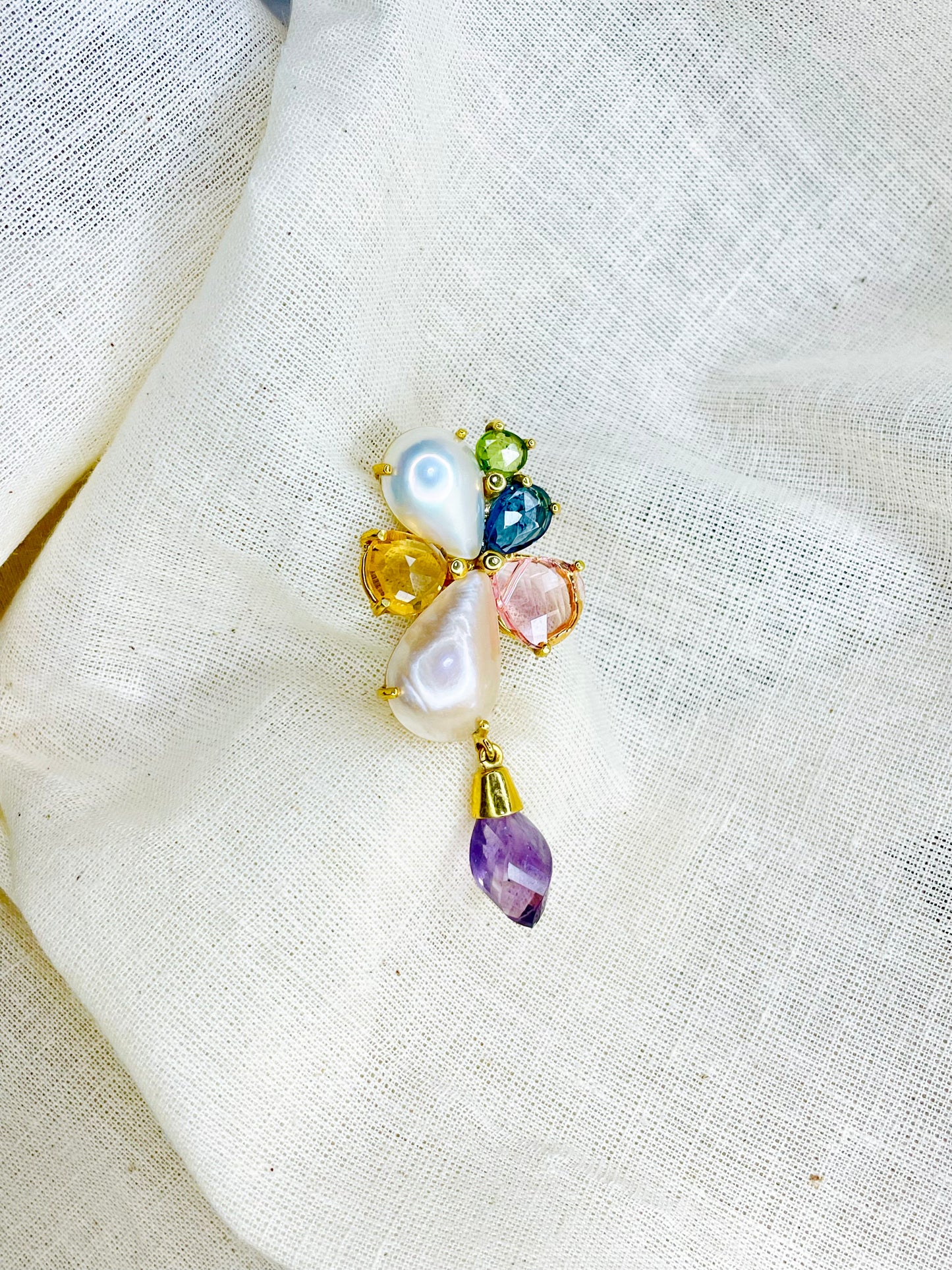 Broche Piedras