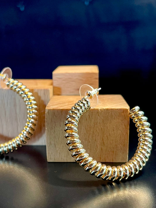 Arete Stud Resorte