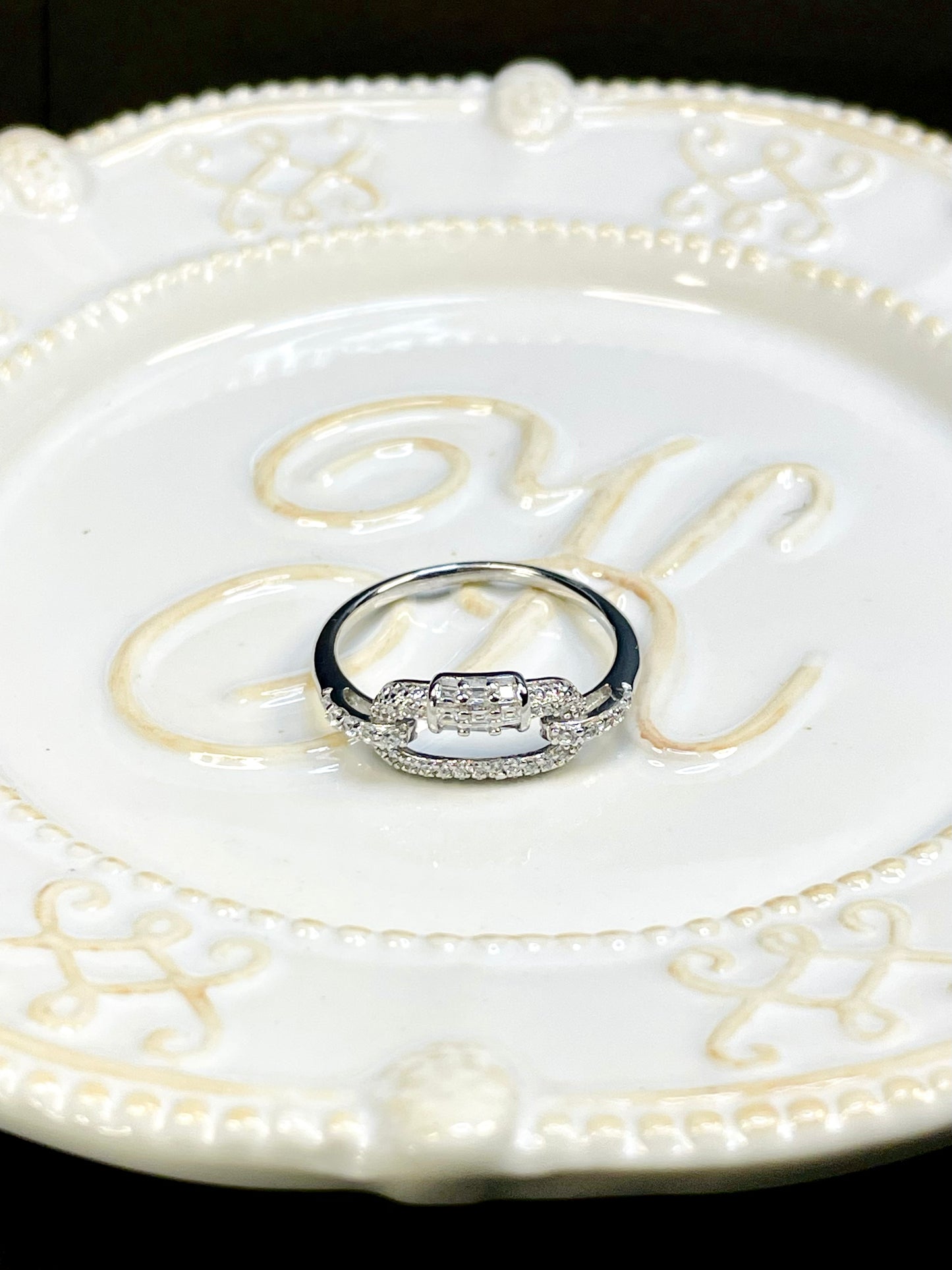Anillo Eslabon Zircones