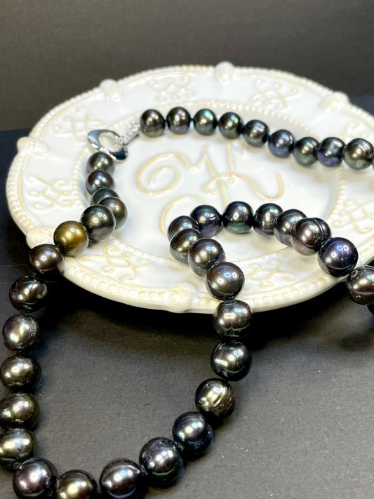 Collar Perlas Negras
