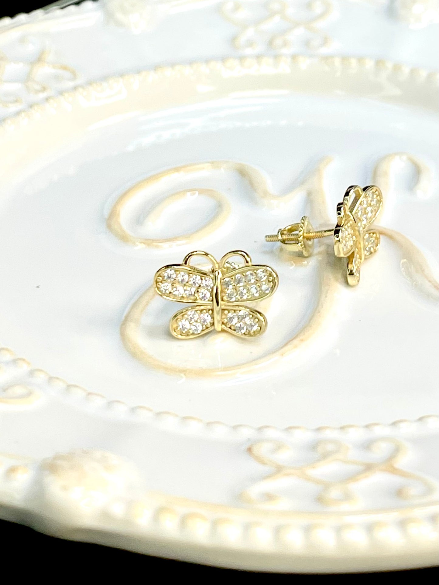 Arete Stud Mariposa