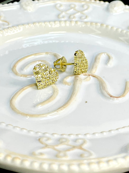 Arete Stud Corazon