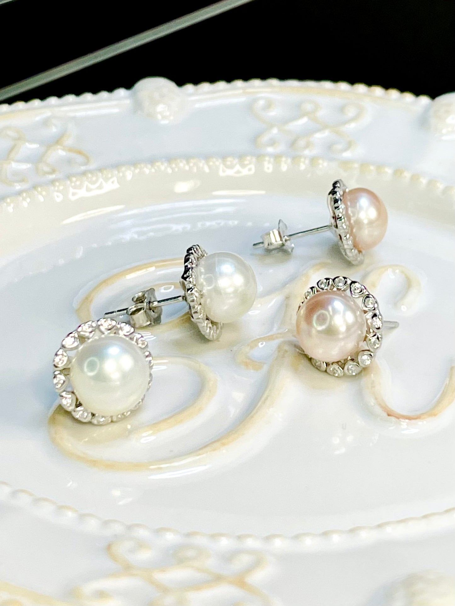 Arete Stud Perla Zircones