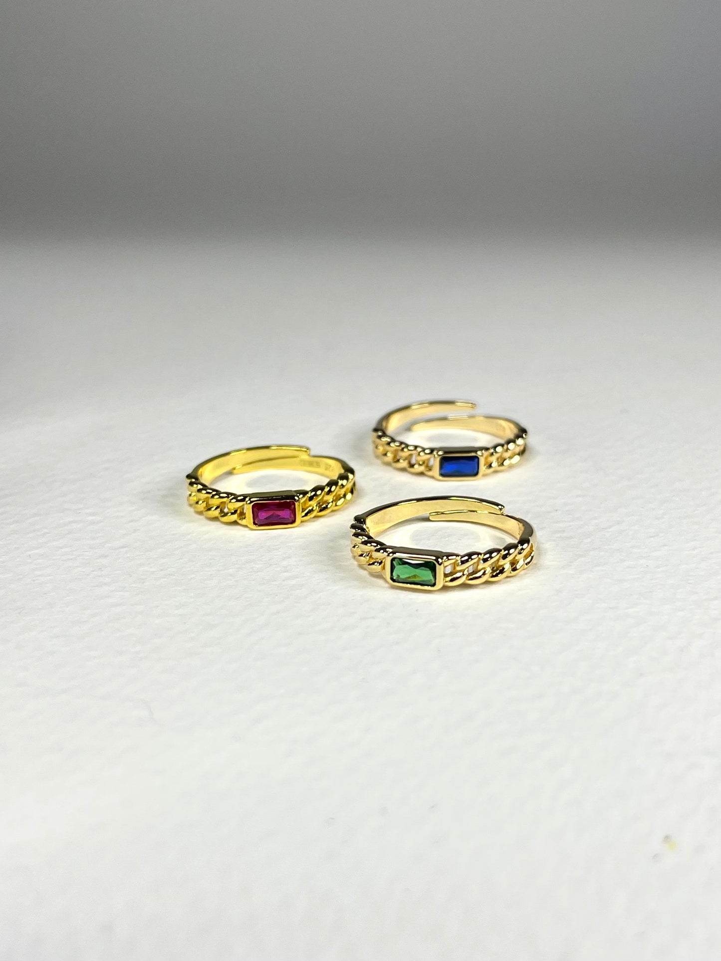 Anillo Zircones Eslabones Cuban