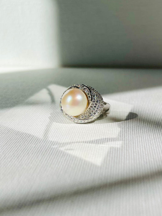 Anillo Plateado Perla Zircones