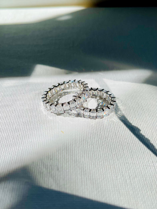 Anillo Banda Zircones Baguette