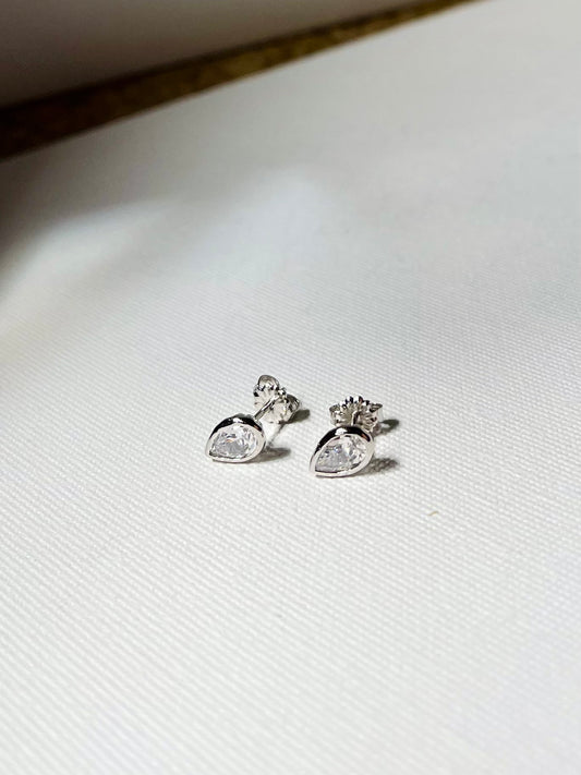 Arete Zirconia Gota