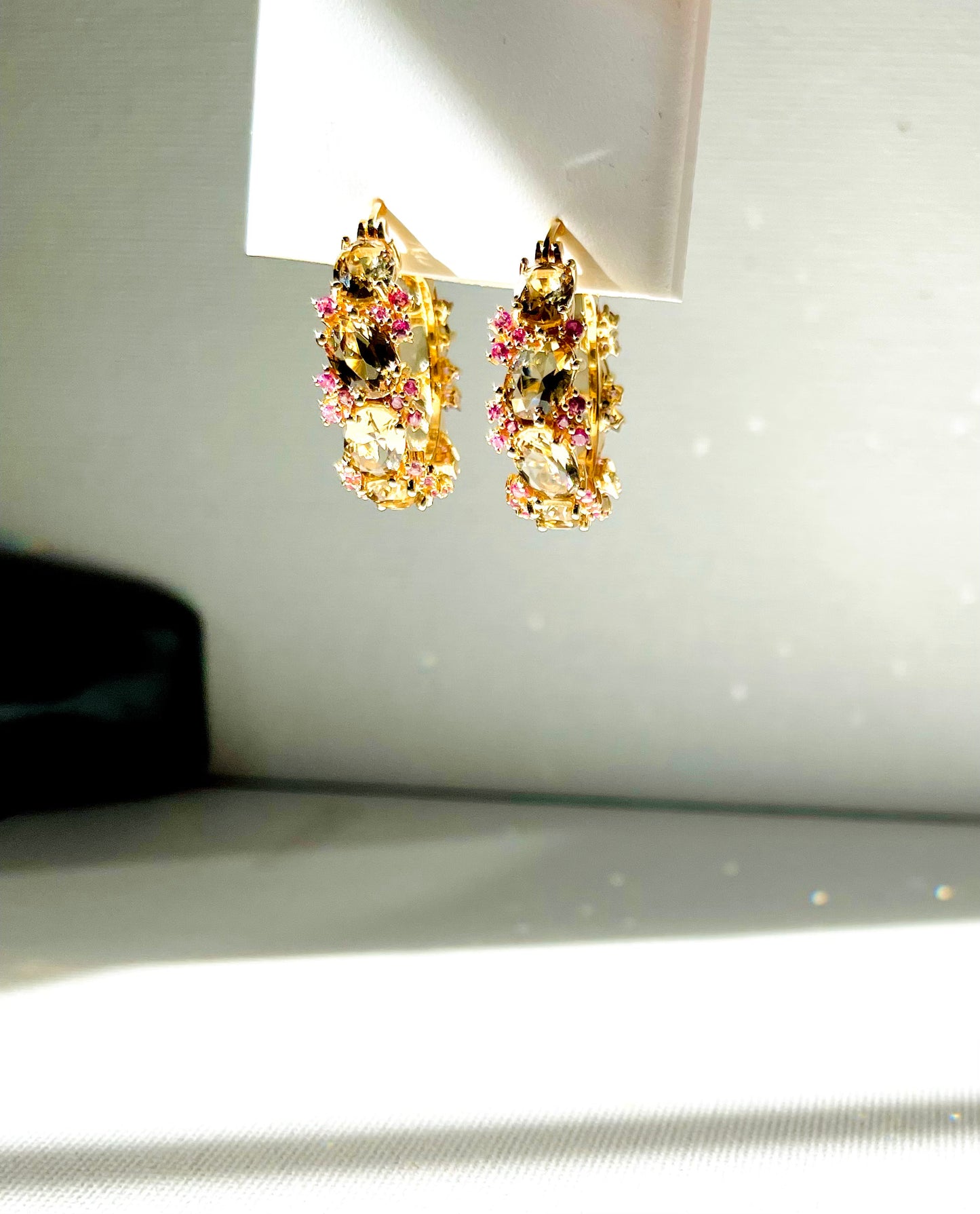 Arete Argolla Zircones Cuarzos