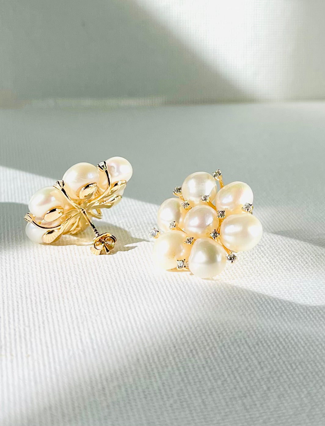 Arete Perla Zircones Flor