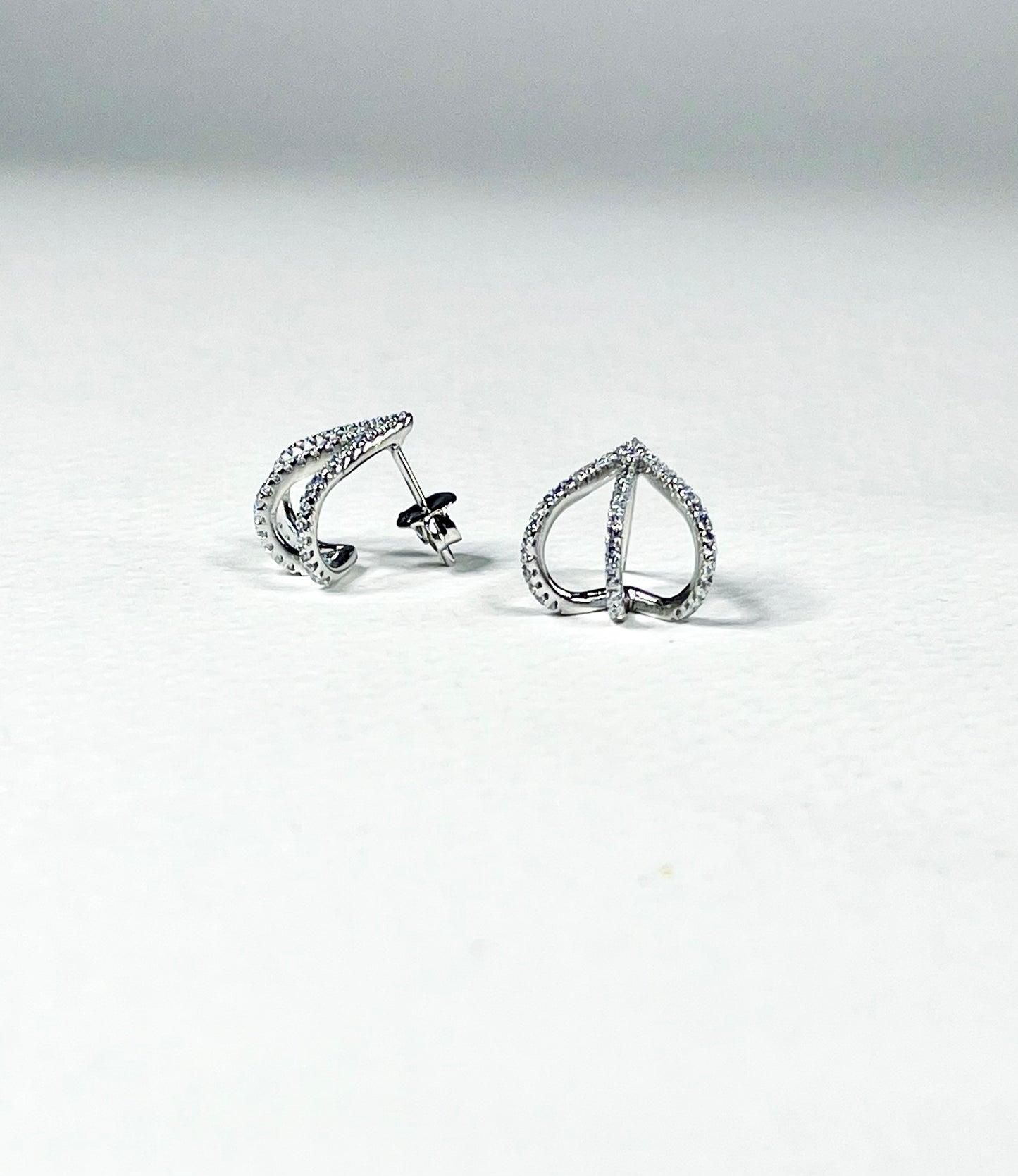 Arete Zircones