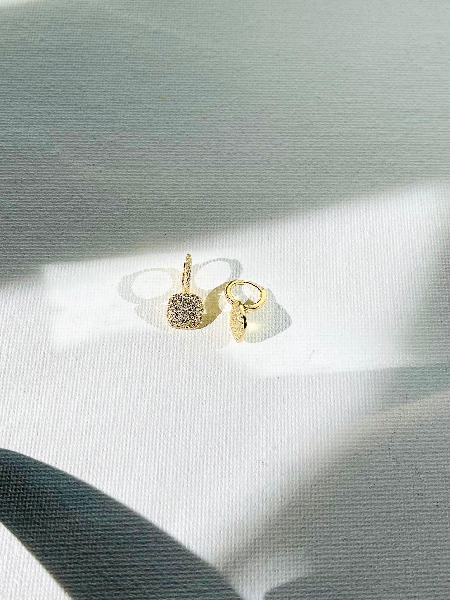 Arete Argolla Zircones
