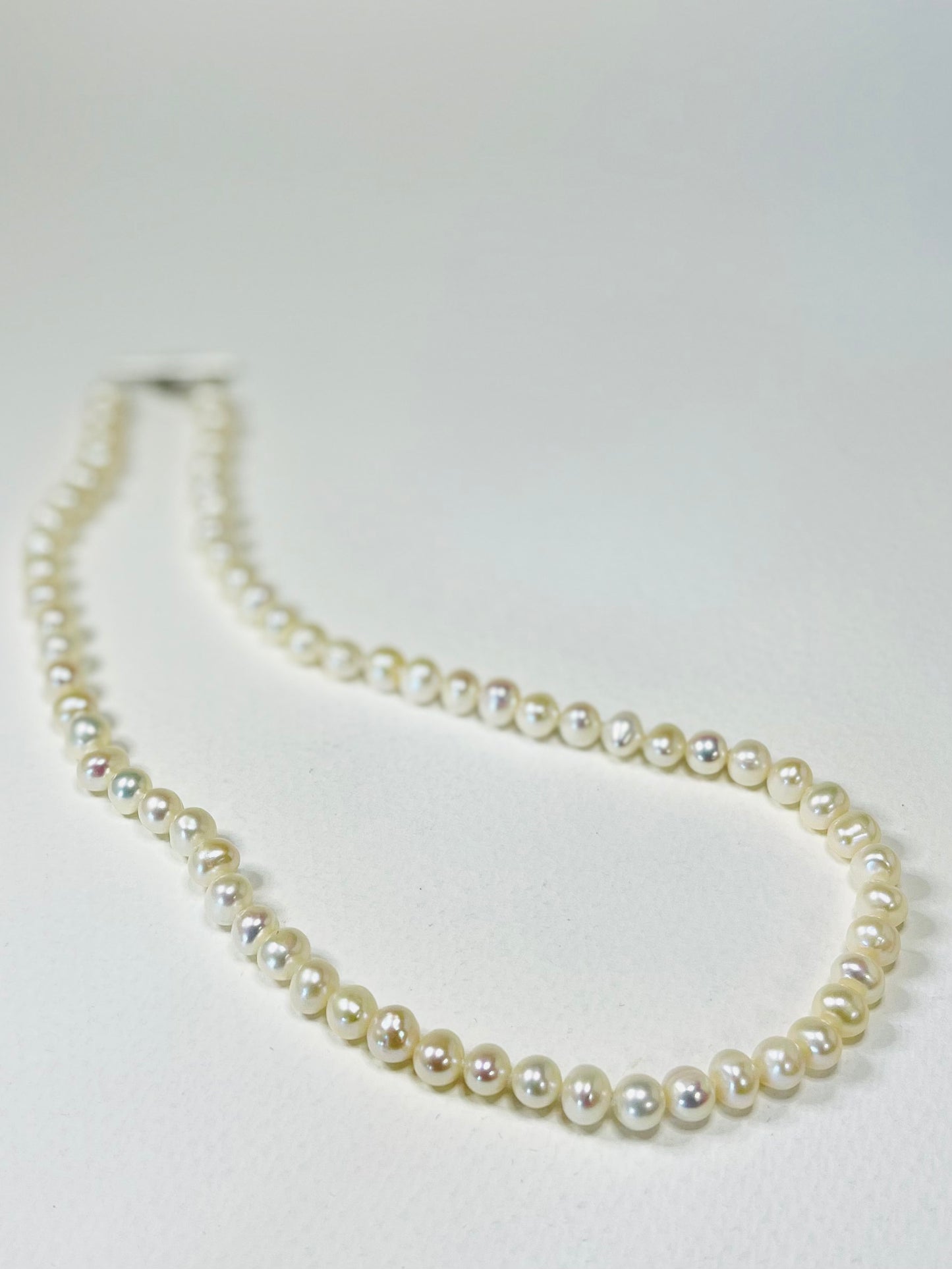 Collar Perlas Blancas